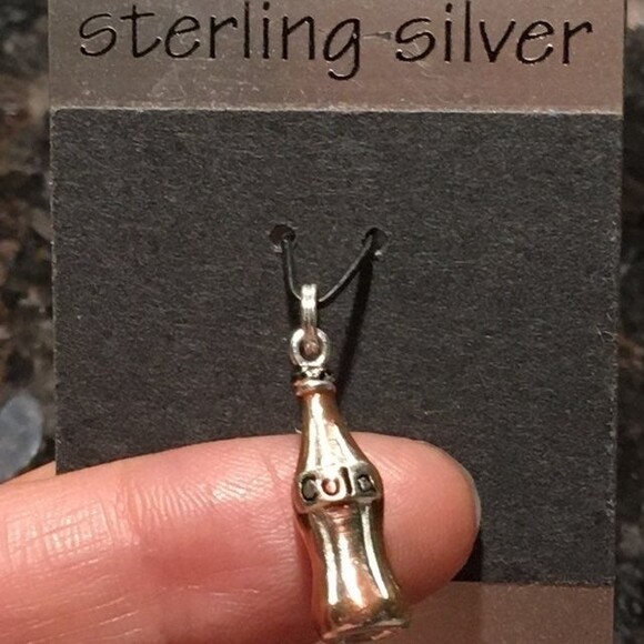 NWT 925 Sterling Silver Cola bottle charm pendant - Picture 1 of 3